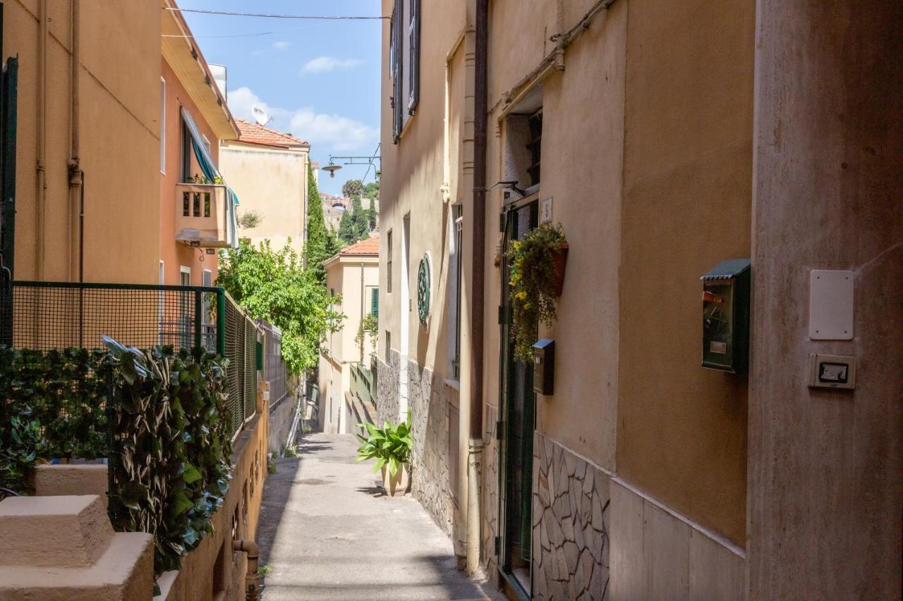 218 - Le Petit Bijou, Centro Storico Di Sanremo - 800M Dall'Ariston Appartement Buitenkant foto